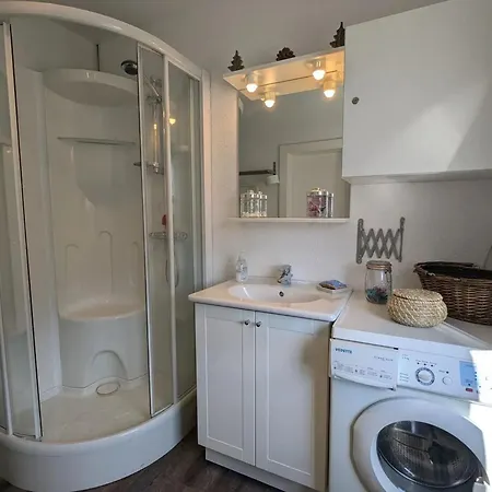 Spacieux Avec Acces Direct A La Voie Verte 80 M² Et Parking Apartment Cornimont